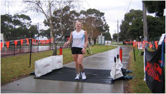 2005 Traralgon Marathon Finish Jodie Healy